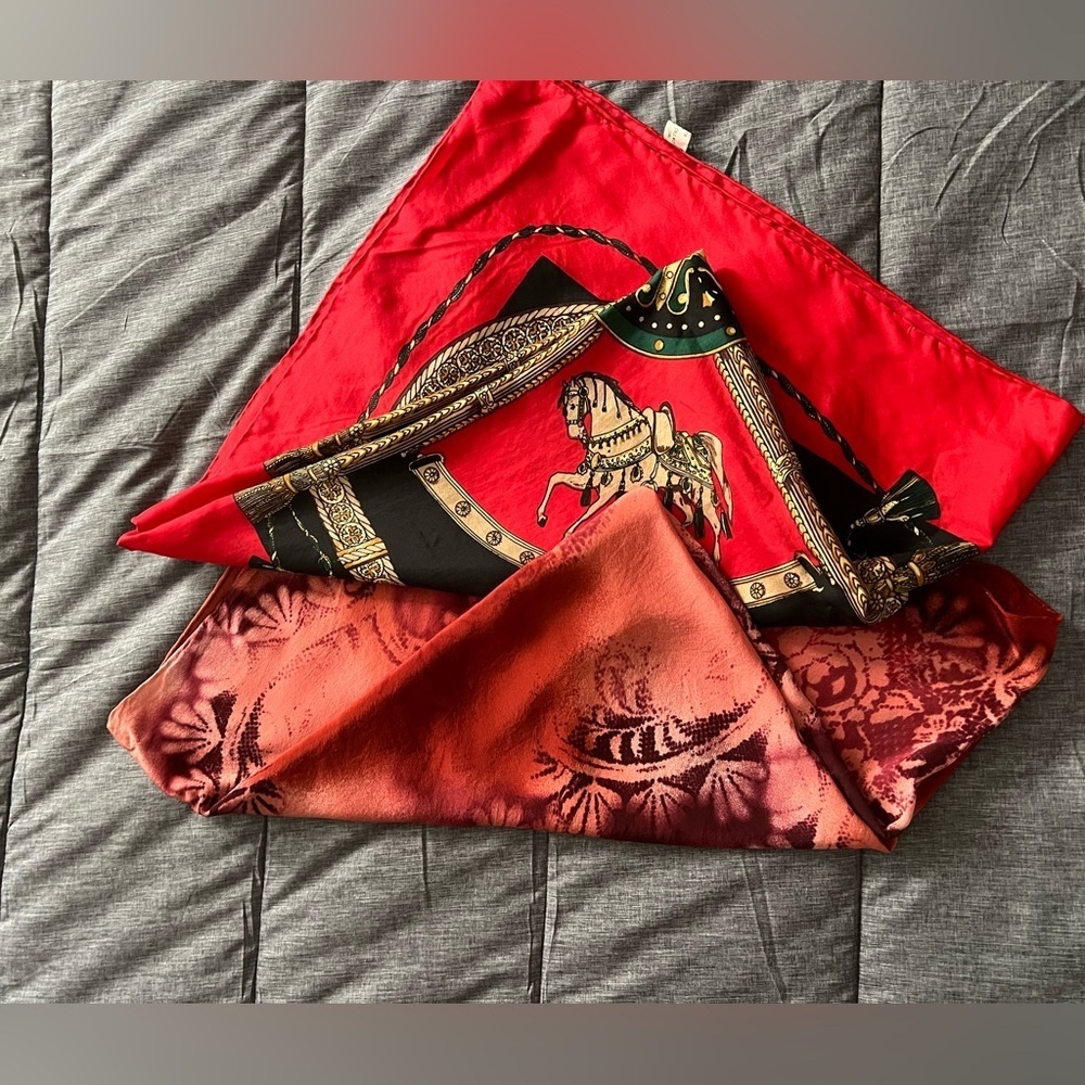 Vintage Bundle (2) Equestrian Themed Silk Scarf & Emanuel Ungaro Scarf - Picture 3 of 9